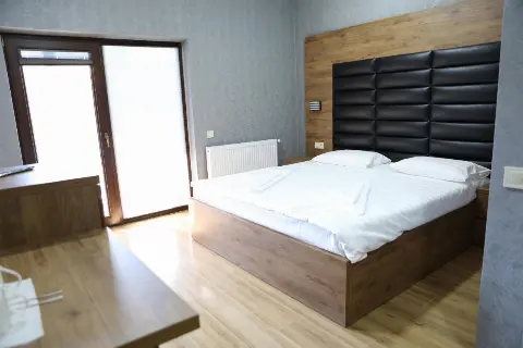 სასტუმრო ლუქსორი — ახალციხე